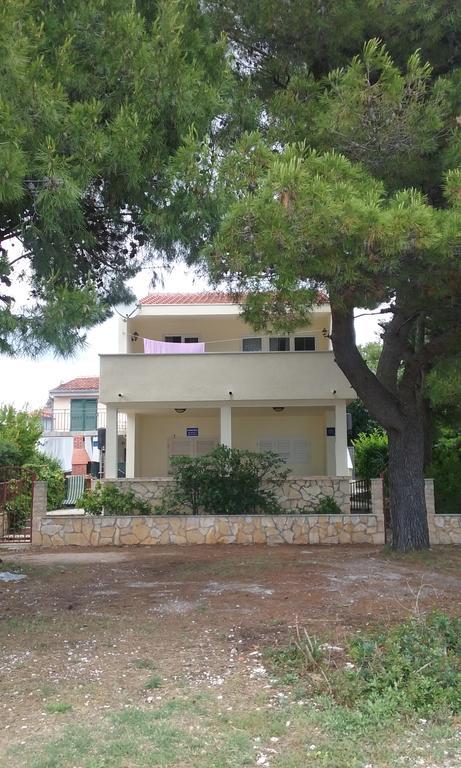 Apartment Mihalj Jadrija-Ground Floor ภายนอก รูปภาพ
